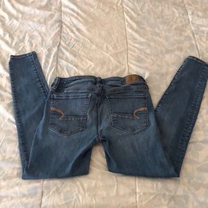 Medium wash American Eagle skinny jeans